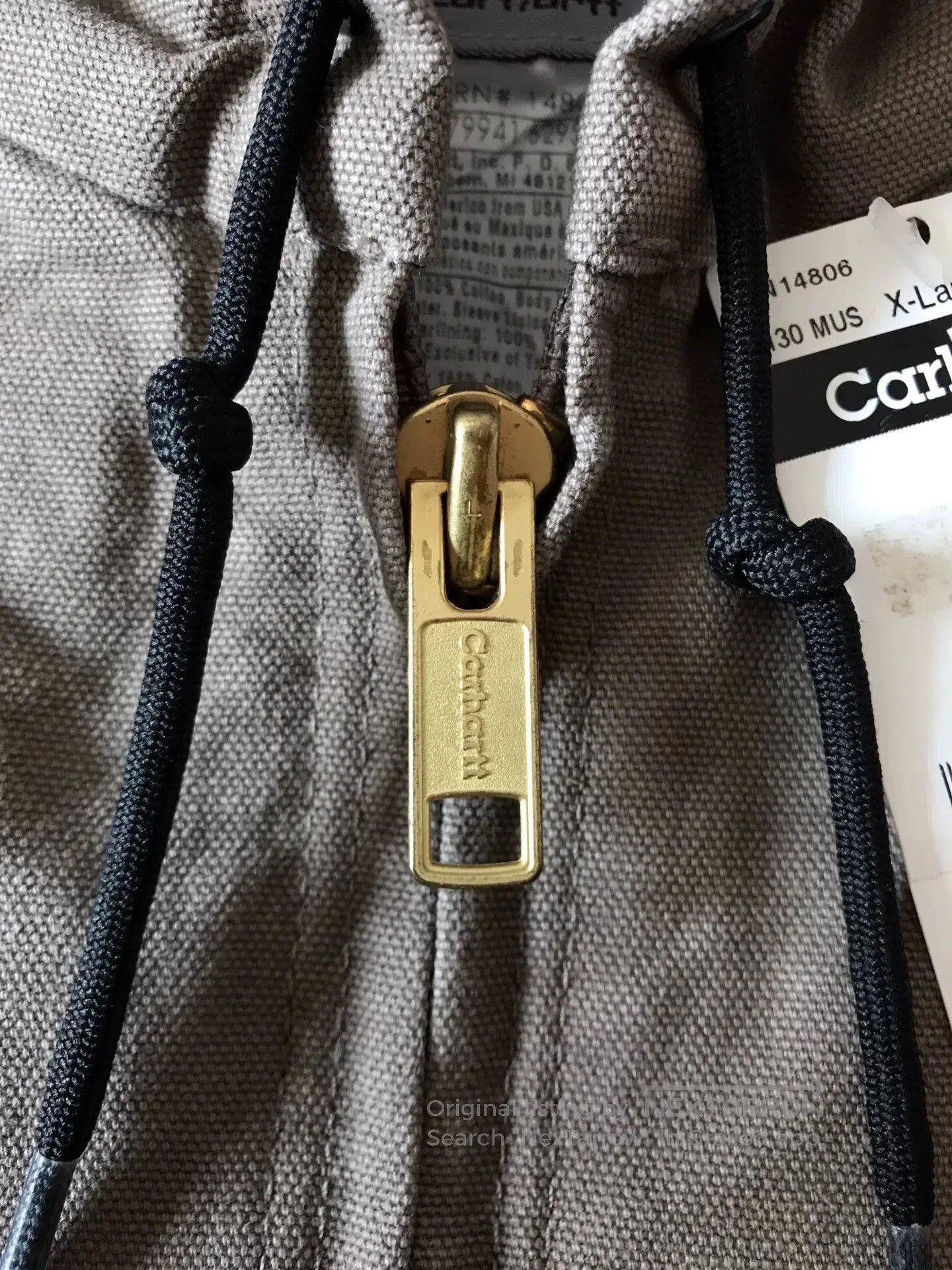 Carhartt Carhartt J130 MUS Canvas Hooded Jacket. Size US XL / EU 56 / 4 - 7 Thumbnail