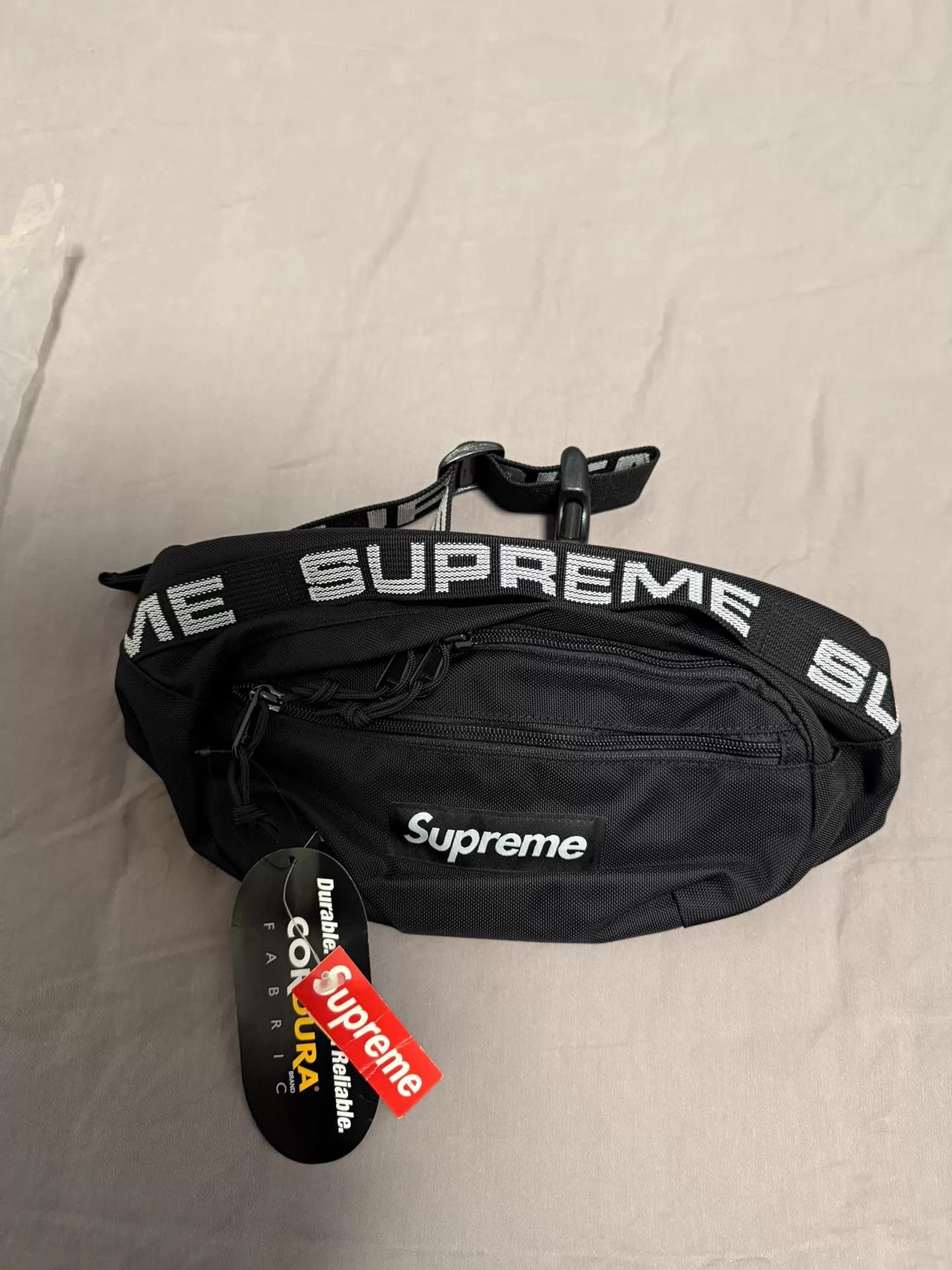SUPREMEBEING Supreme ss18 3M Reflective Tag Waist Bag Black Size ONE SIZE - 9 Thumbnail
