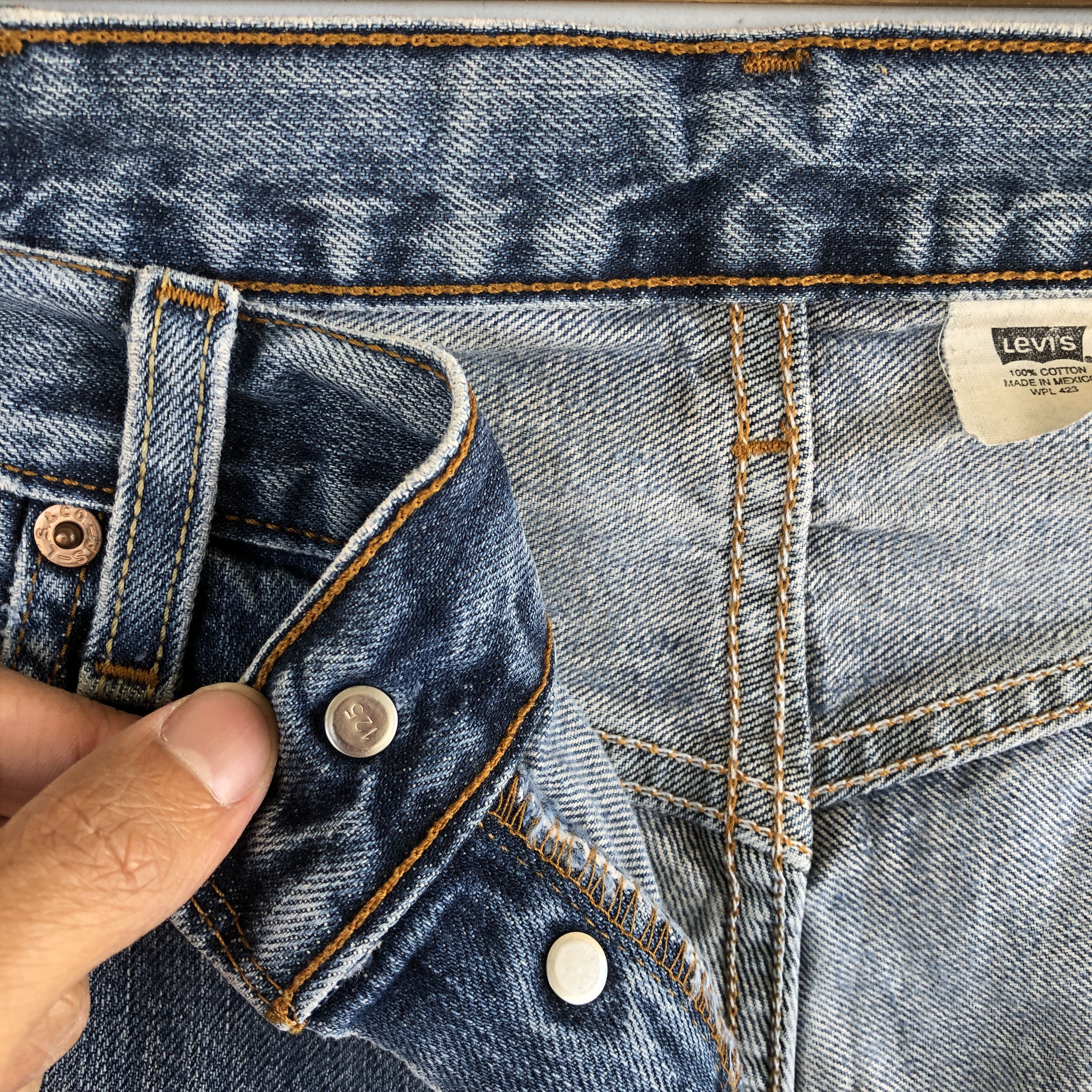 Levi's Vintage Levis 501 Sun Faded Jeans Levi's Light Wash Denim Size US 32 / EU 48 - 7 Thumbnail
