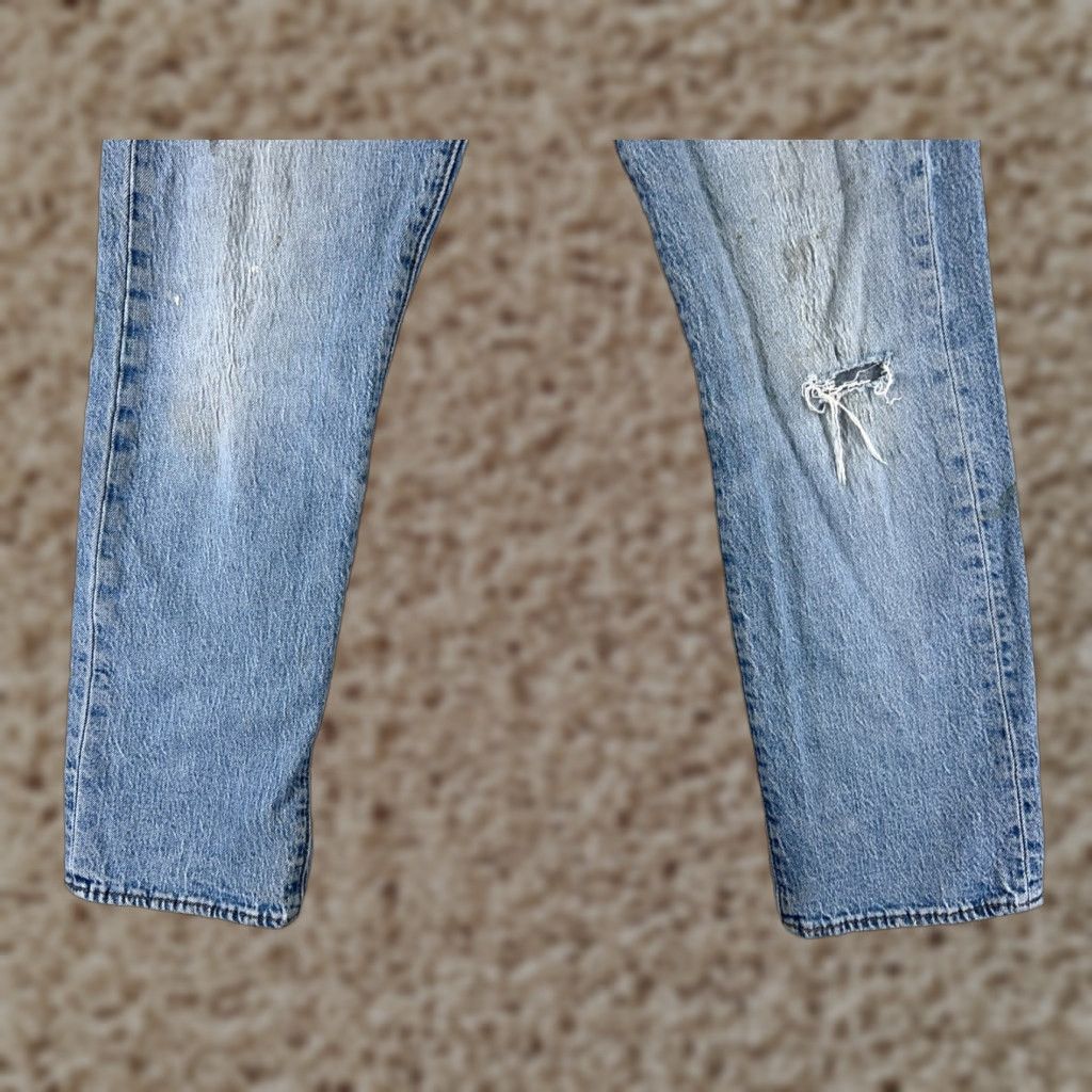 Levi's Levi's 501 Jeans Denim Blue Regular Adult 31 28x27 Button Fly Distressed 5-Pocket Solid Cotton Blend Vintage No Size US 31 - 1 Thumbnail