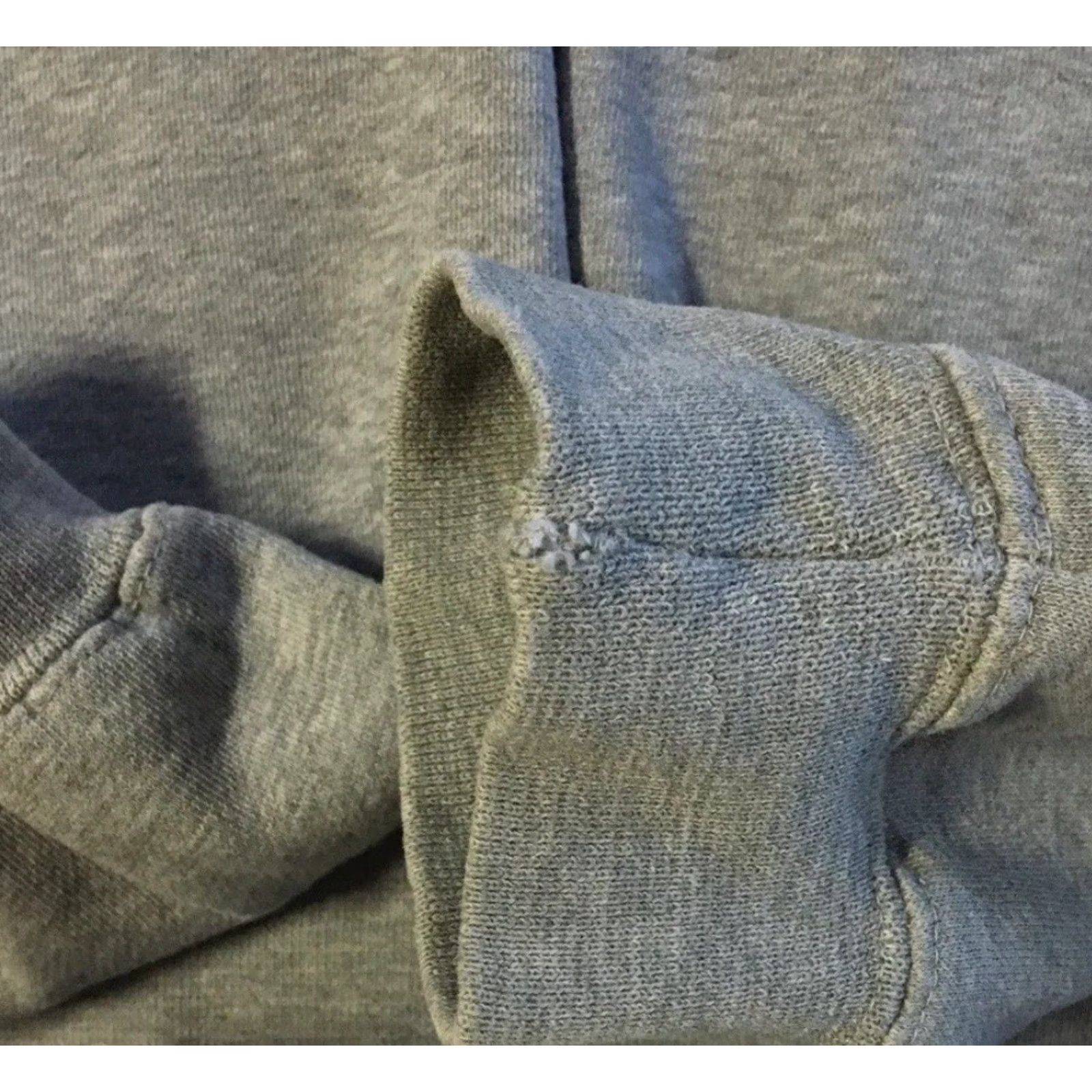 Vintage VINTAGE Shortys Skateboards Hoodie Shirt Men XS Gray Boxy Alphanumeric Tom Penny Muska Y2K 90s Gloves? Size US XS / EU 42 / 0 - 4 Thumbnail