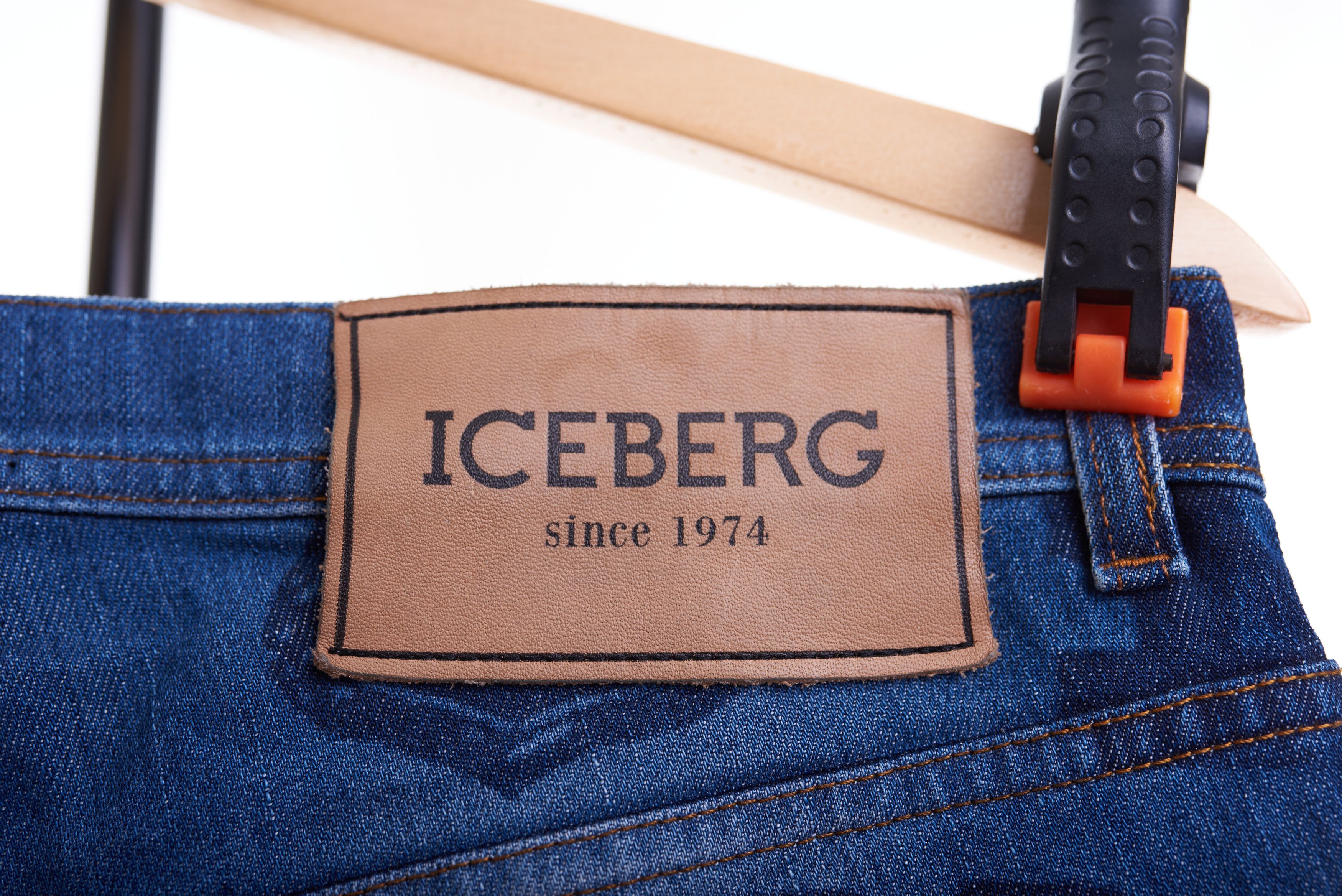 Iceberg Iceberg Monogram Blue Denim Jeans Printed Logo Size 32 Size US 32 / EU 48 - 3 Thumbnail