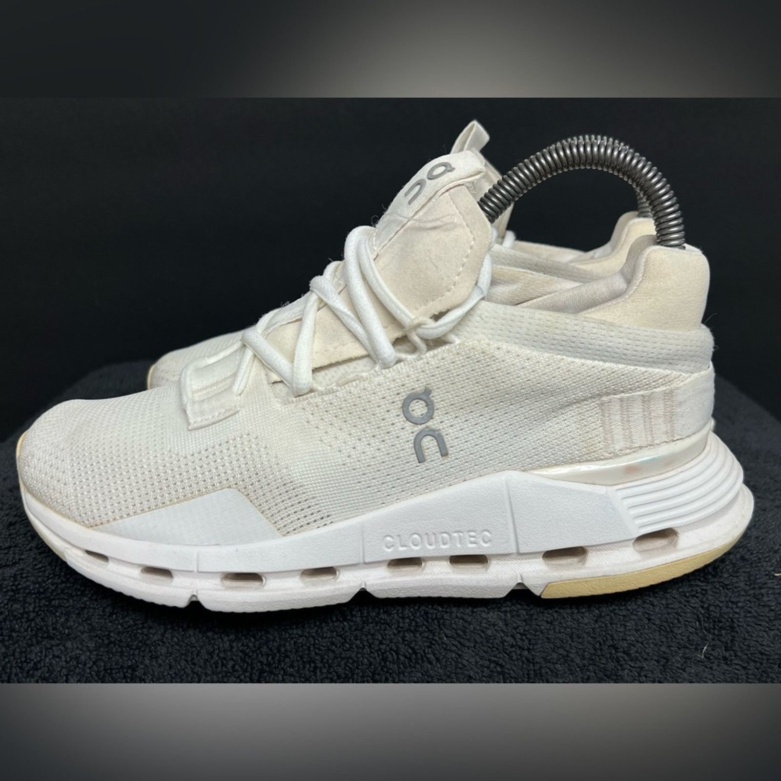 On On Cloud Cloudnova Triple White Running Shoes Women 6 EUC Size US 6 / IT 36 - 1 Thumbnail