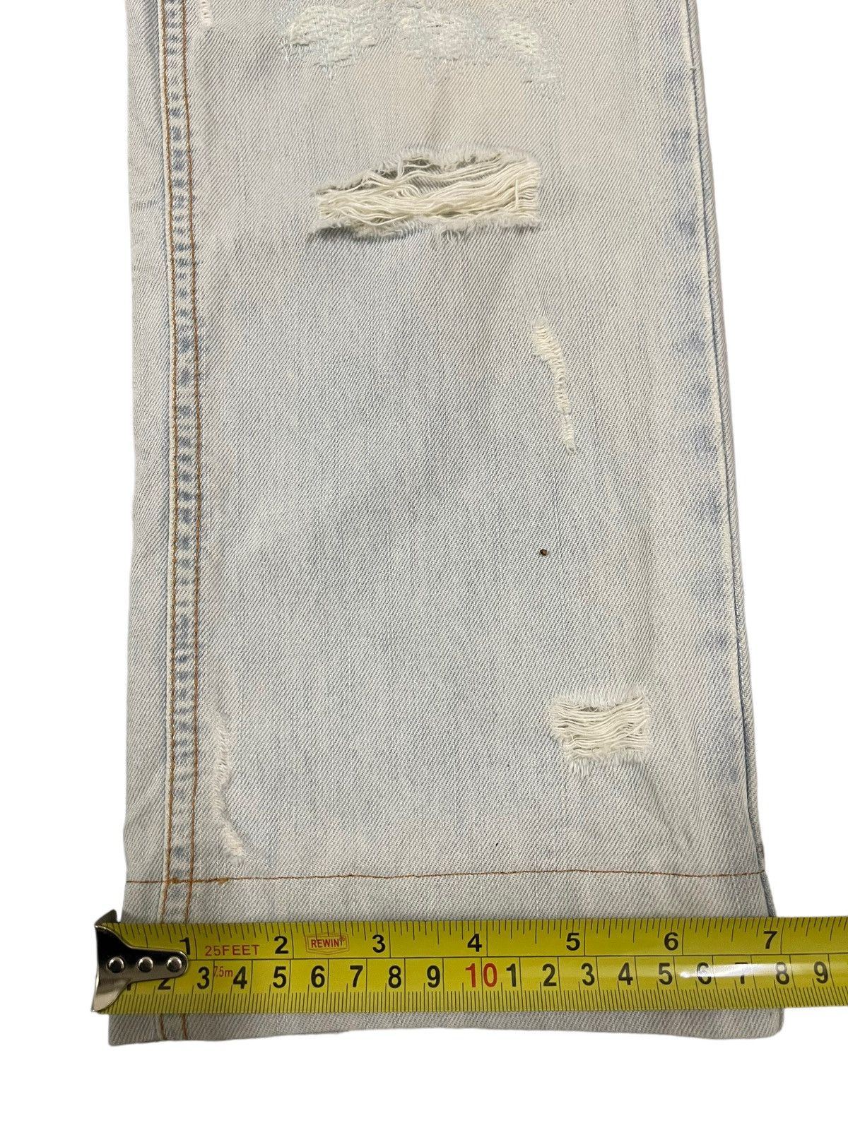 Dolce & Gabbana Vintage Dolce & Gabbana Italy Blue Wash Distressed Jeans Size US 31 - 17 Thumbnail