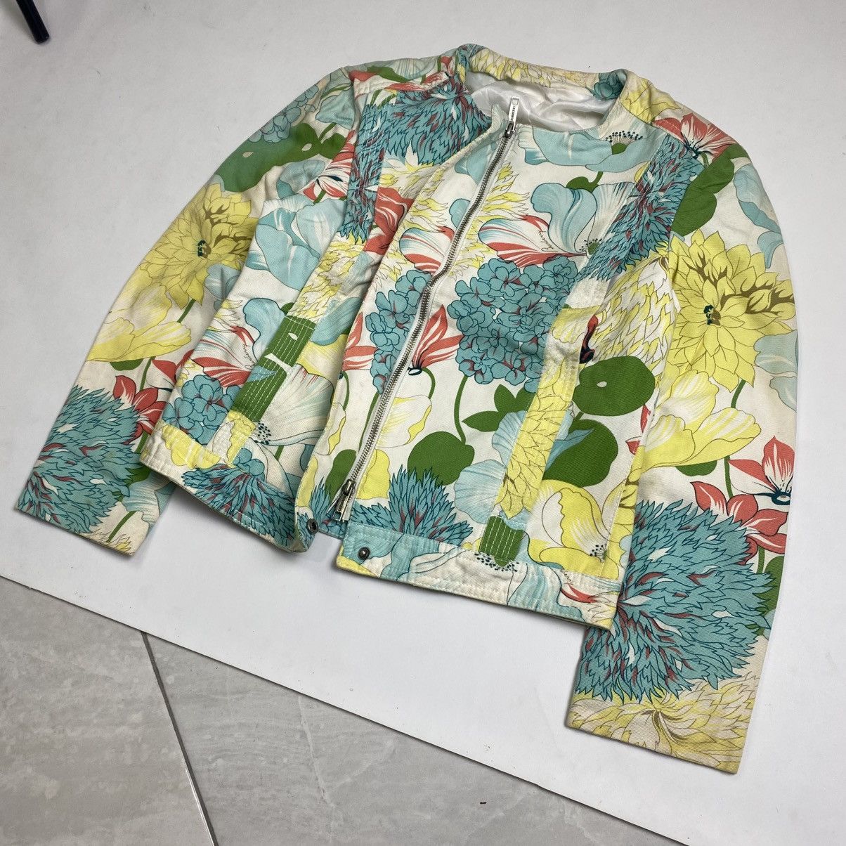 Burberry × Burberry Prorsum Burberry full colour flower pattern Jacket Size XS / US 0-2 / IT 36-38 - 6 Thumbnail