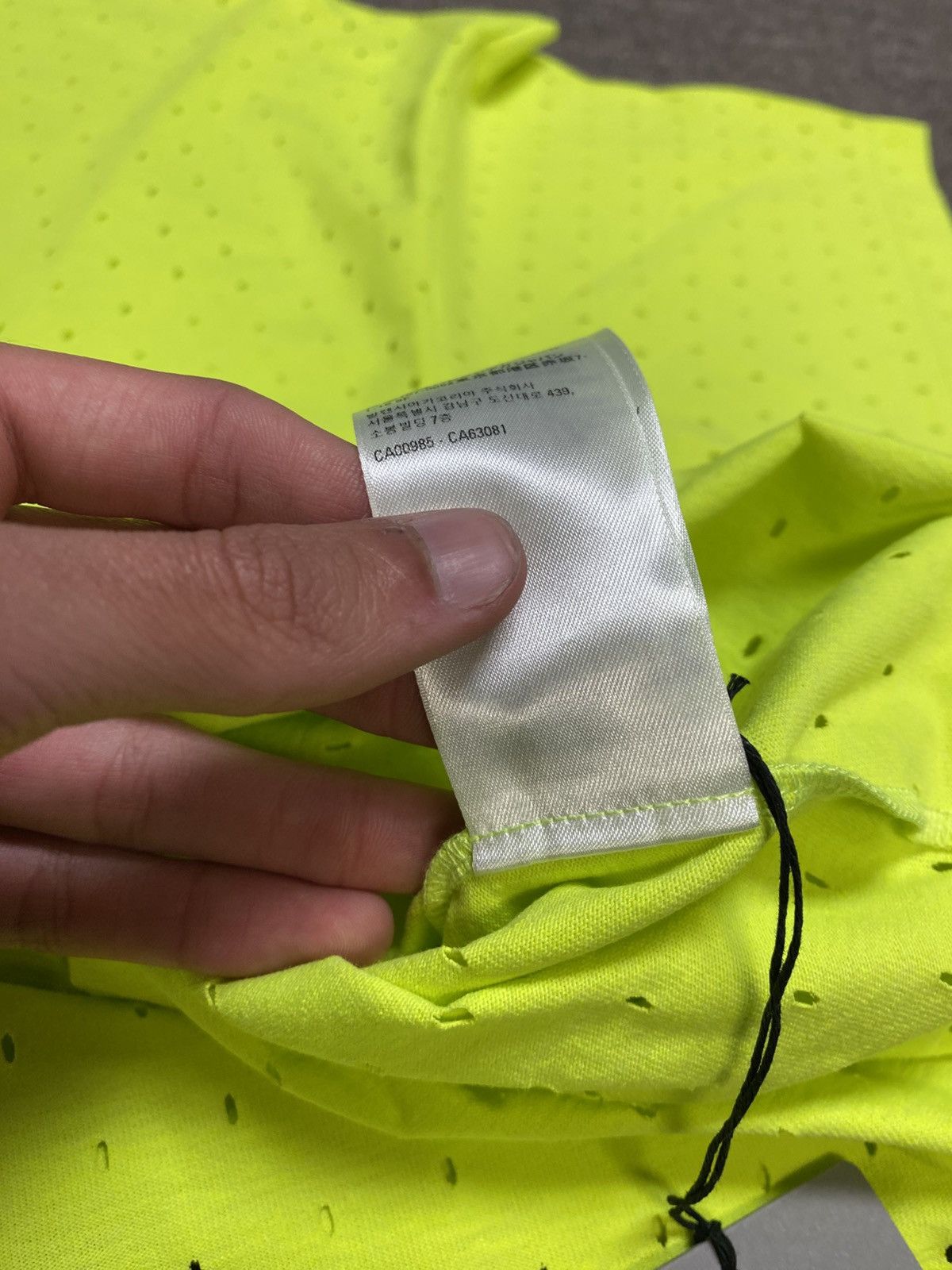 Balenciaga New | Balenciaga neon green tee | Size 4 ~ XL Size US XL / EU 56 / 4 - 10 Thumbnail