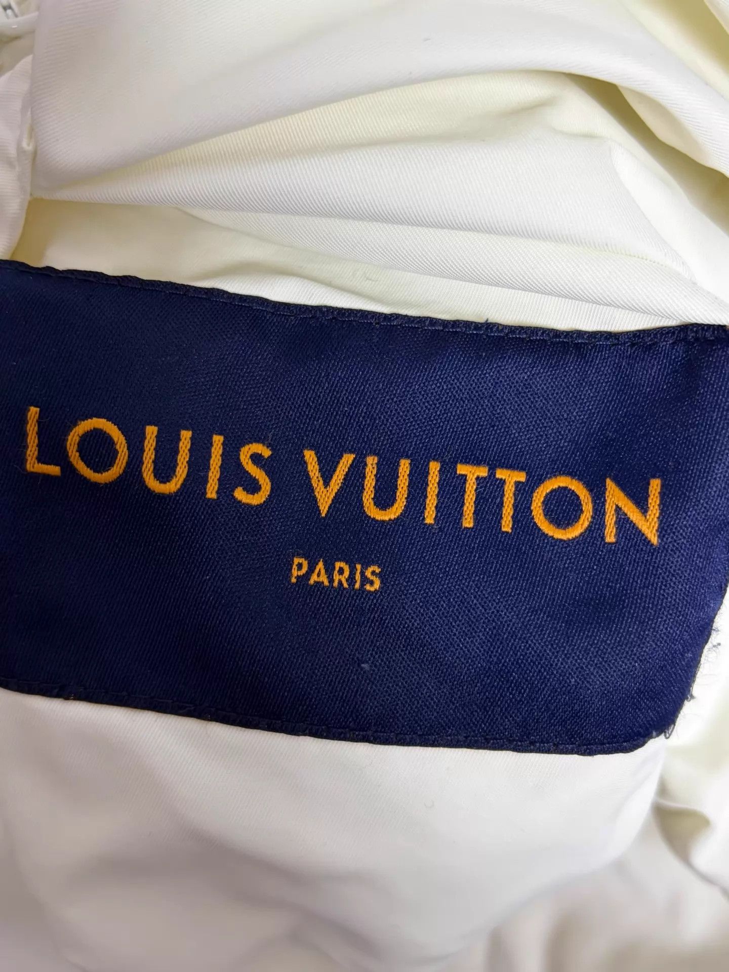 Louis Vuitton LV All-Over Logo Double-Sided Jacket White Size 50 Size US M / EU 48-50 / 2 - 5 Thumbnail