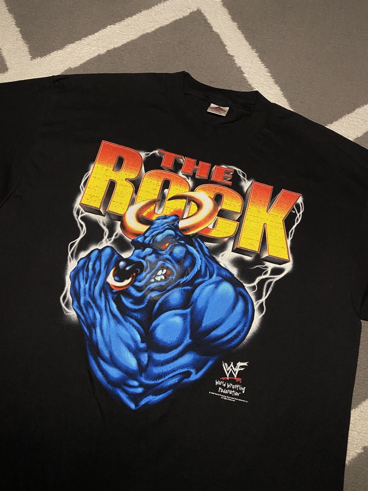 Band Tees × Vintage × WWE Vintage 00’s 2000 WWF The Rock Dwayne Johnson men’s T-shirt Size US XL / EU 56 / 4 - 4 Thumbnail