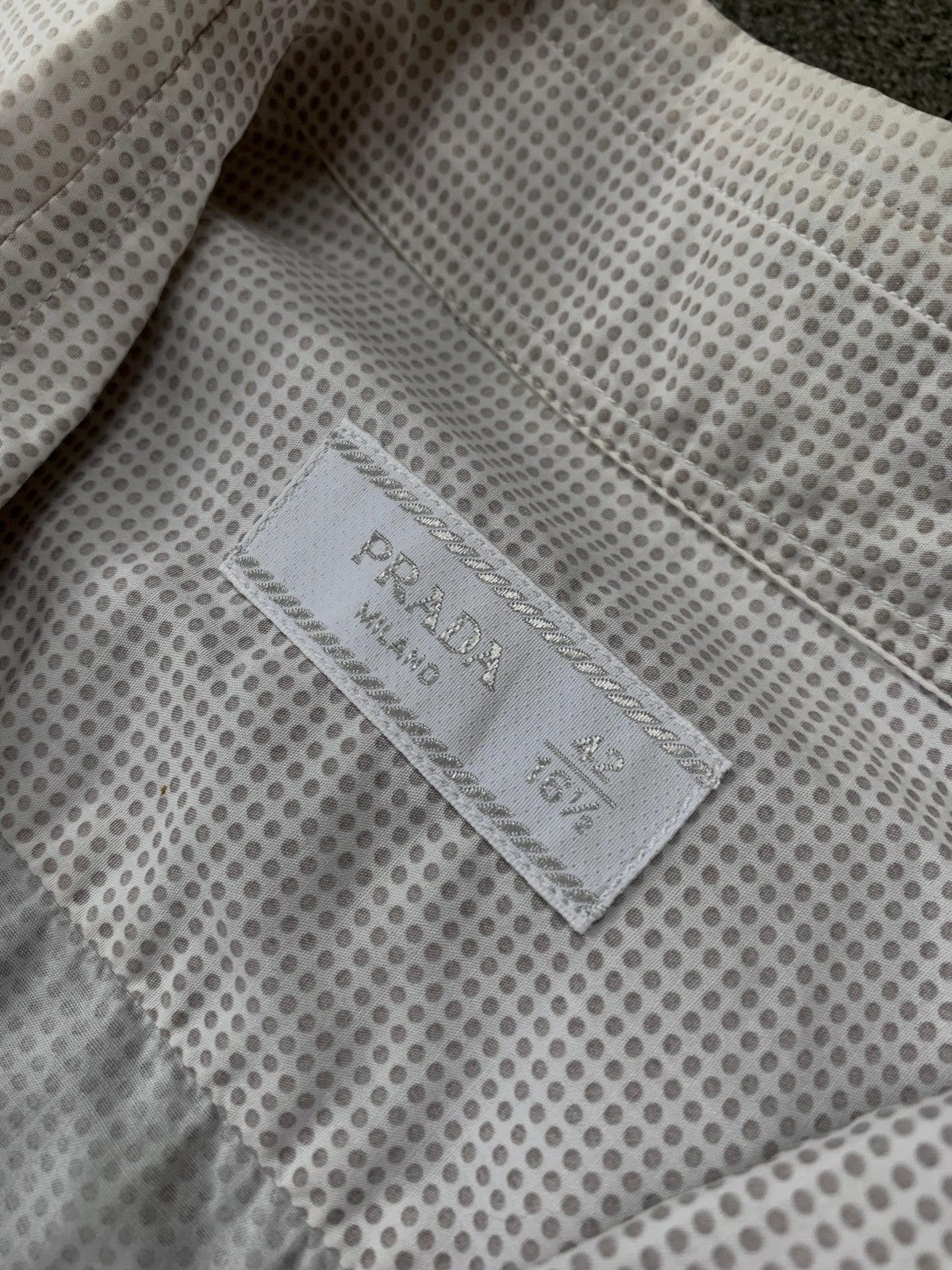 Prada FREE TAX ! Dots Printed Shirt Size US M / EU 48-50 / 2 - 7 Thumbnail