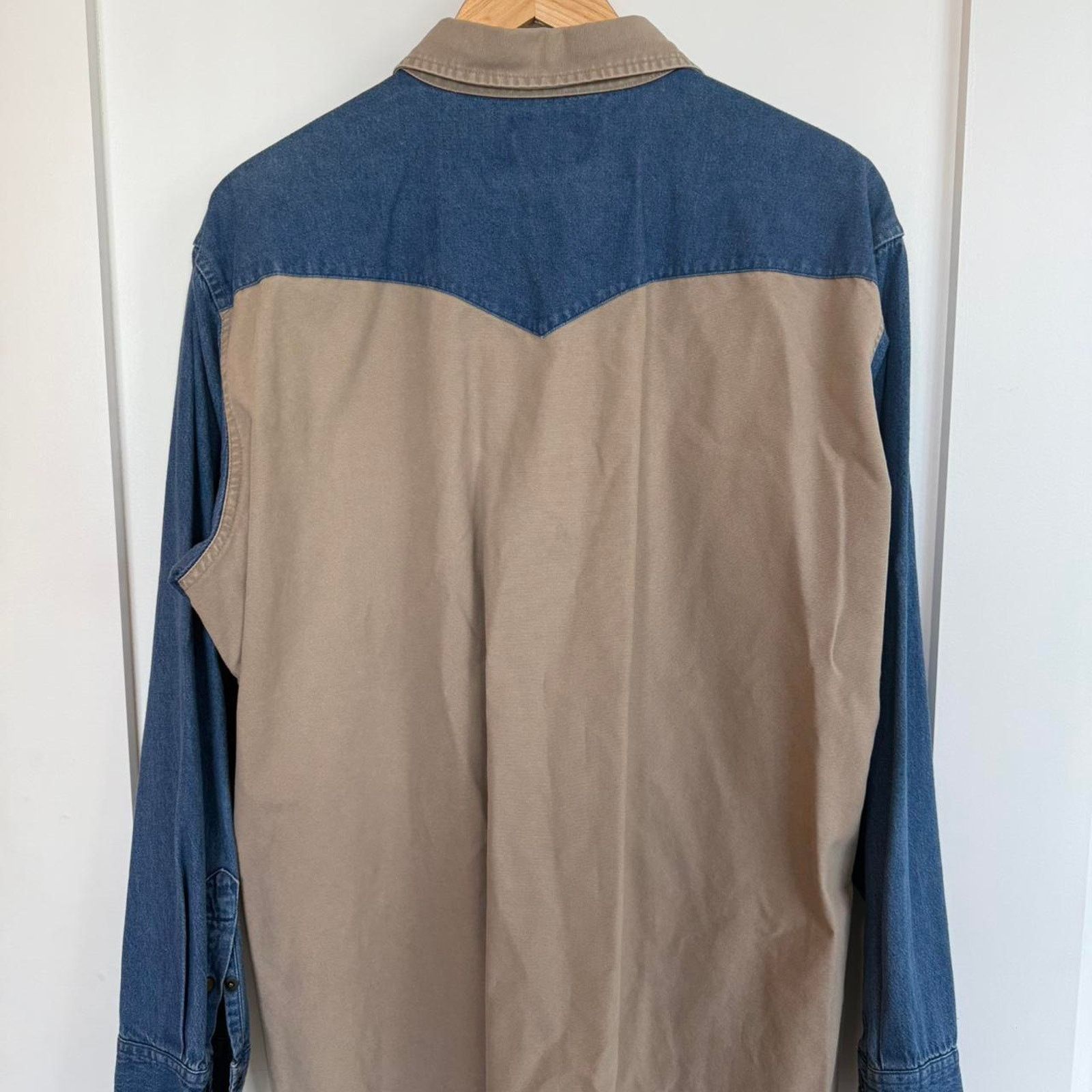 Wrangler Wrangler Two-Tone Denim & Canvas Western Shirt – Beige/Blue Size US XL / EU 56 / 4 - 2 Thumbnail