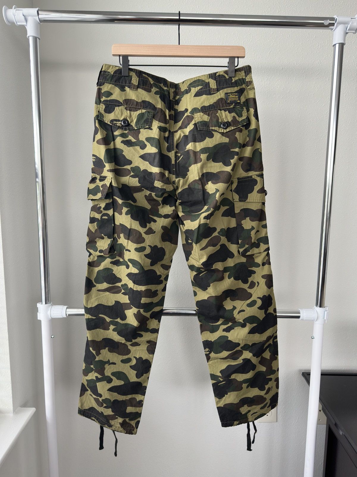 Bape BAPE Cargo Pants Green Camo Size US 32 / EU 48 - 2 Thumbnail