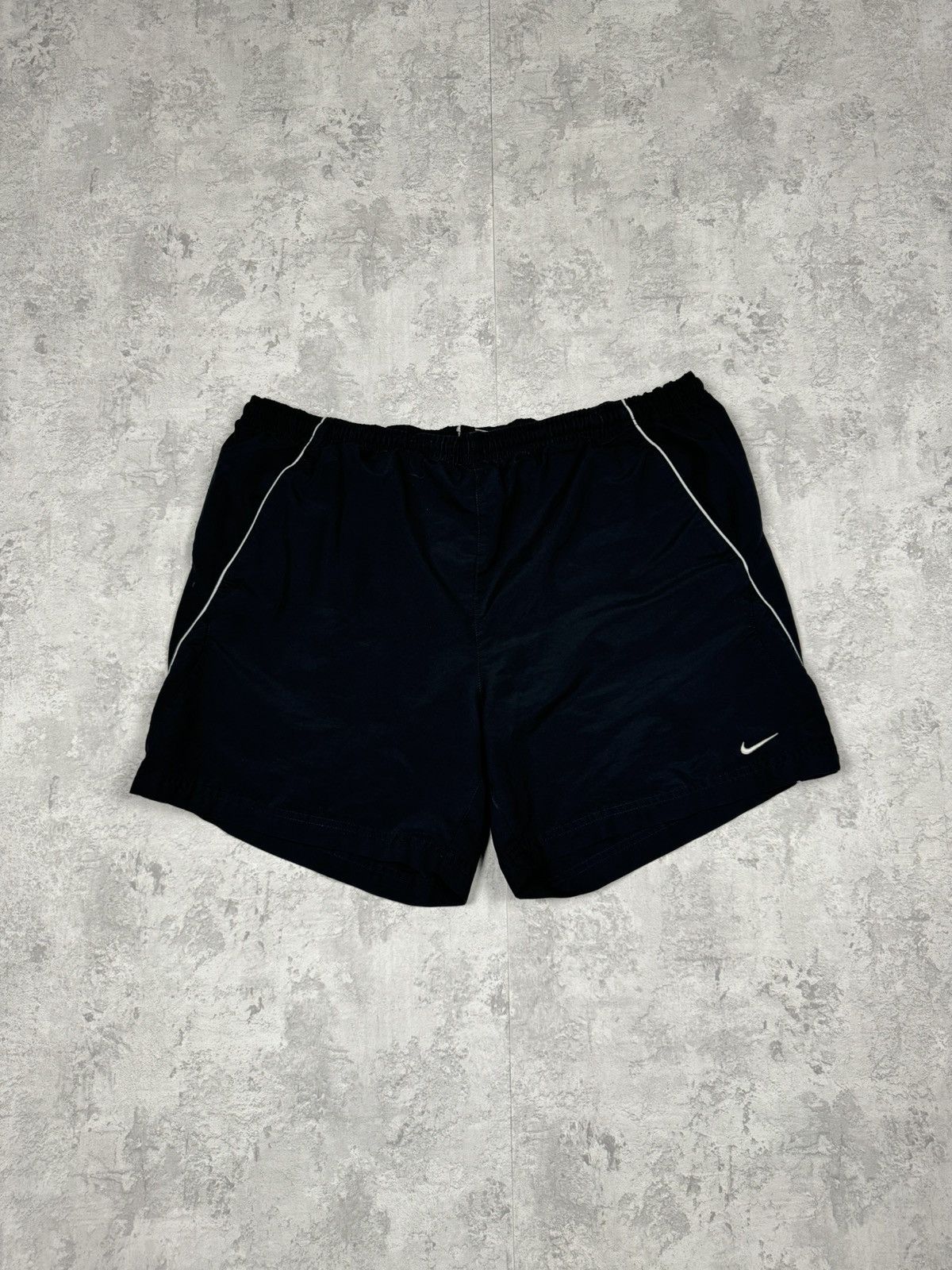 Nike Vintage Nike Y2K Shorts Size XL Size US 37 - 1 Thumbnail