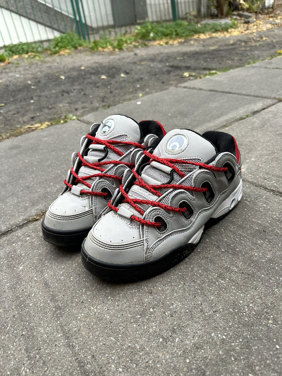 Vintage cheap osiris shoes