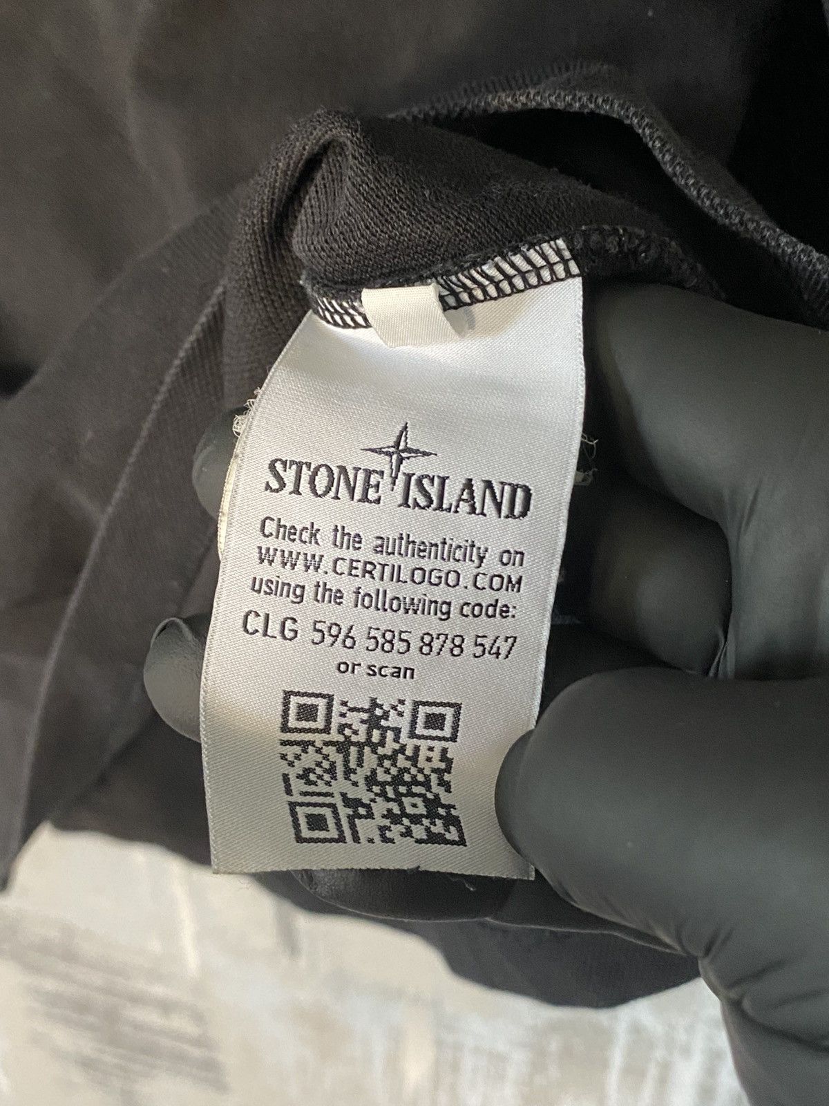Stone Island Stone Island Long Sleeve Tshirt Sweatshirt Size M Size US M / EU 48-50 / 2 - 6 Thumbnail