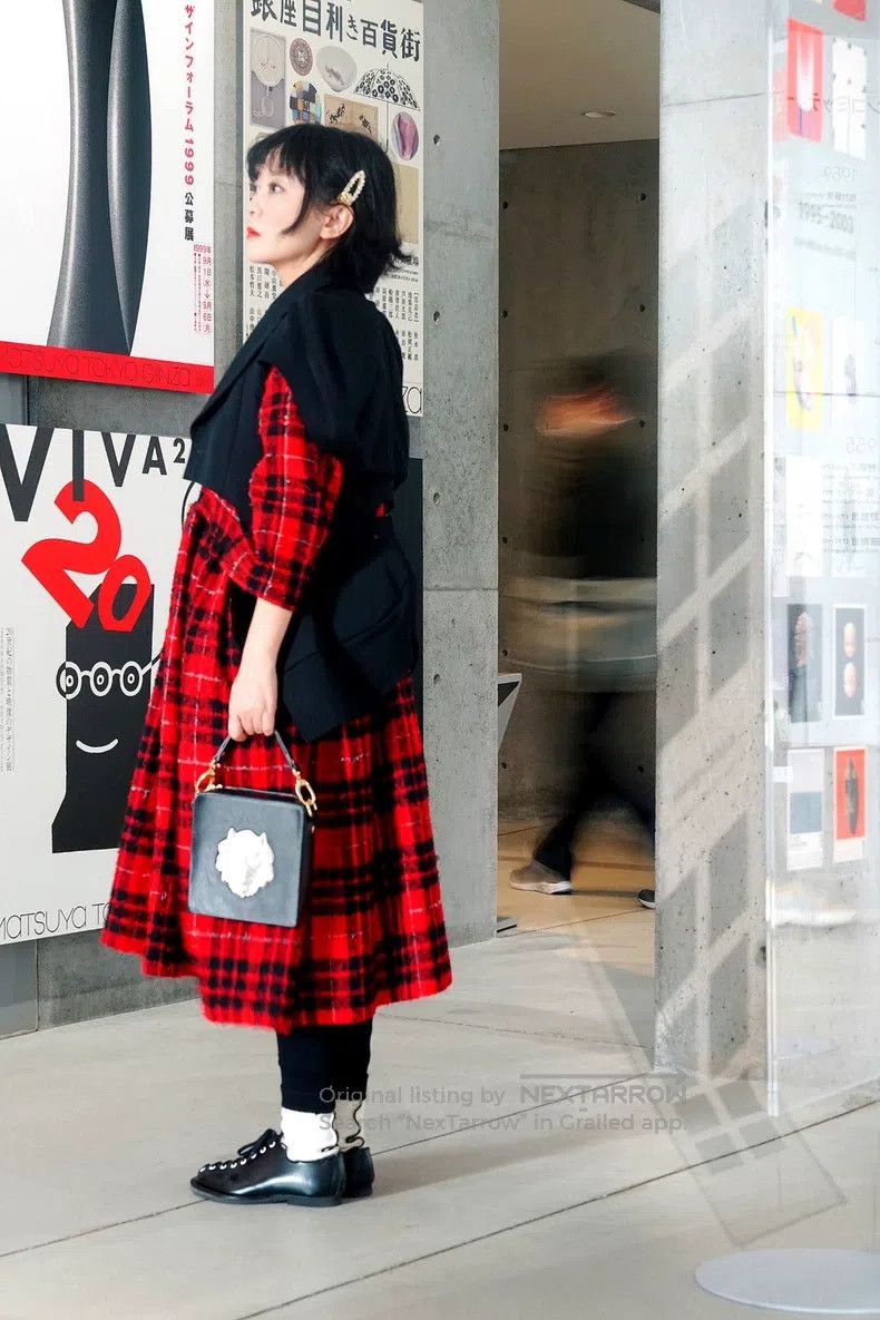 Comme des Garcons Comme Des Garcons Sleeveless Short Jacket Size S / US 4 / IT 40 - 2 Thumbnail