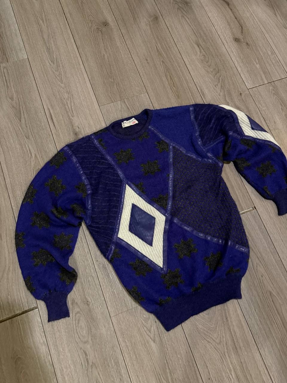 Other Vintage Dino Valiano Women Sweater Embellished Size S Purple Size S / US 4 / IT 40 - 2 Thumbnail