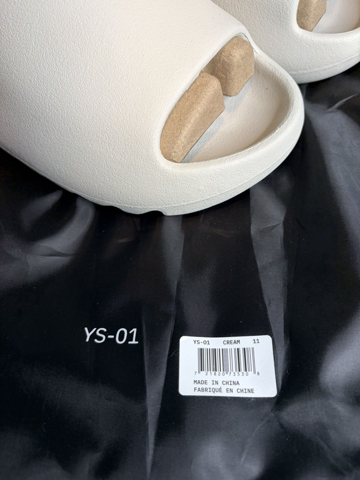 Yeezy YS-01 “Cream” Slide