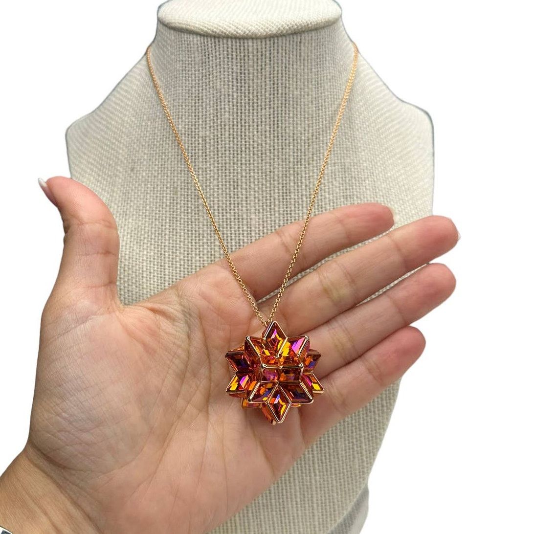 Swarovski Swarovski Curiosa Pendant, Geometric Crystal Necklace Size ONE SIZE - 6 Thumbnail