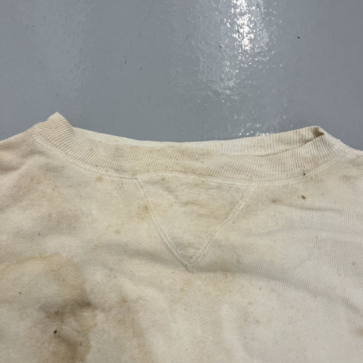 Vintage 50s White Single V Blank Cotton Sweatshirt