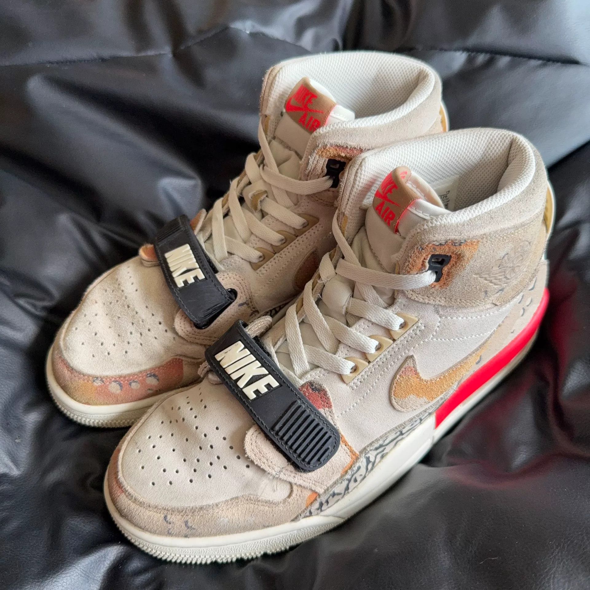 Nike Nike Camo Lowtop Sneakers 42 Men Size US 9 / EU 42 - 1 Thumbnail