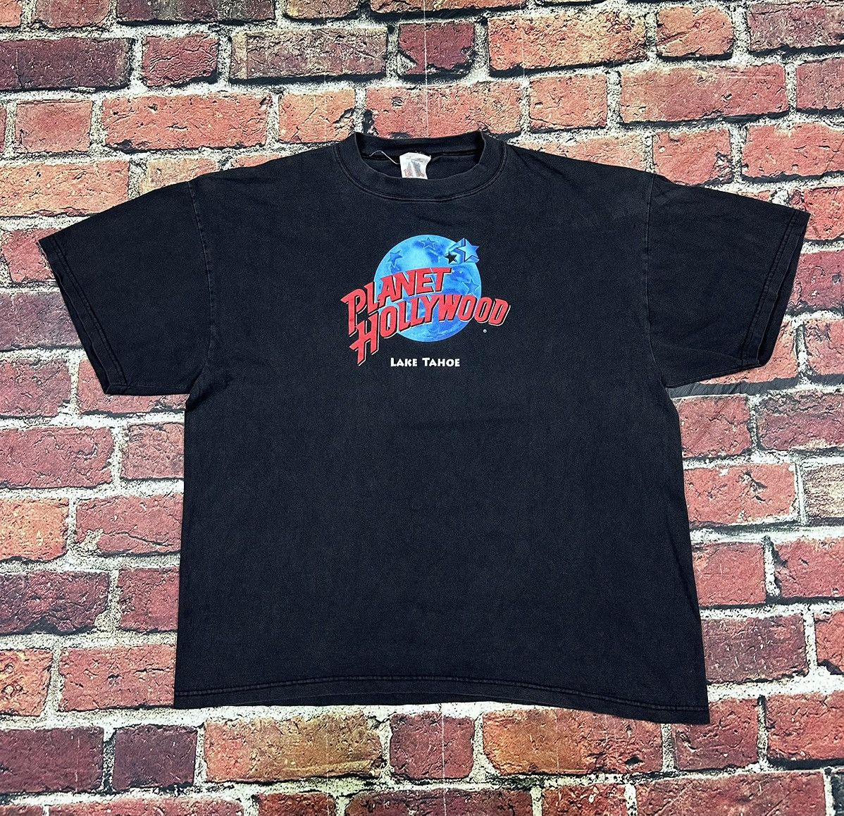 Vintage Vintage Planet Hollywood Lake Tahoe Faded Black T Shirt Logo Size US XL / EU 56 / 4 - 1 Thumbnail