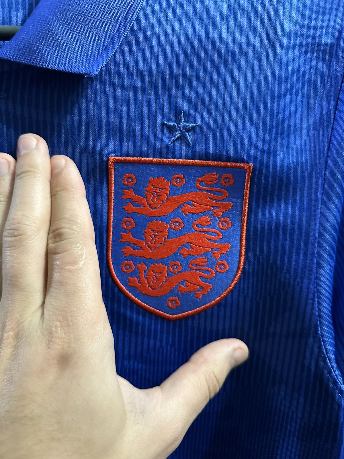 Nike Rare Soccer T-Shirt Nike England Hype Y2K Style. Size US XS / EU 42 / 0 - 2 Thumbnail
