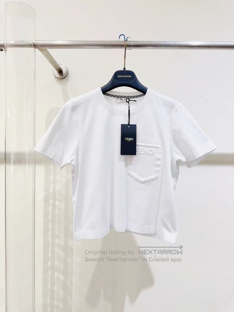 Fendi Fendi Embossed Logo Short Sleeve Size S / US 4 / IT 40 - 1 Thumbnail