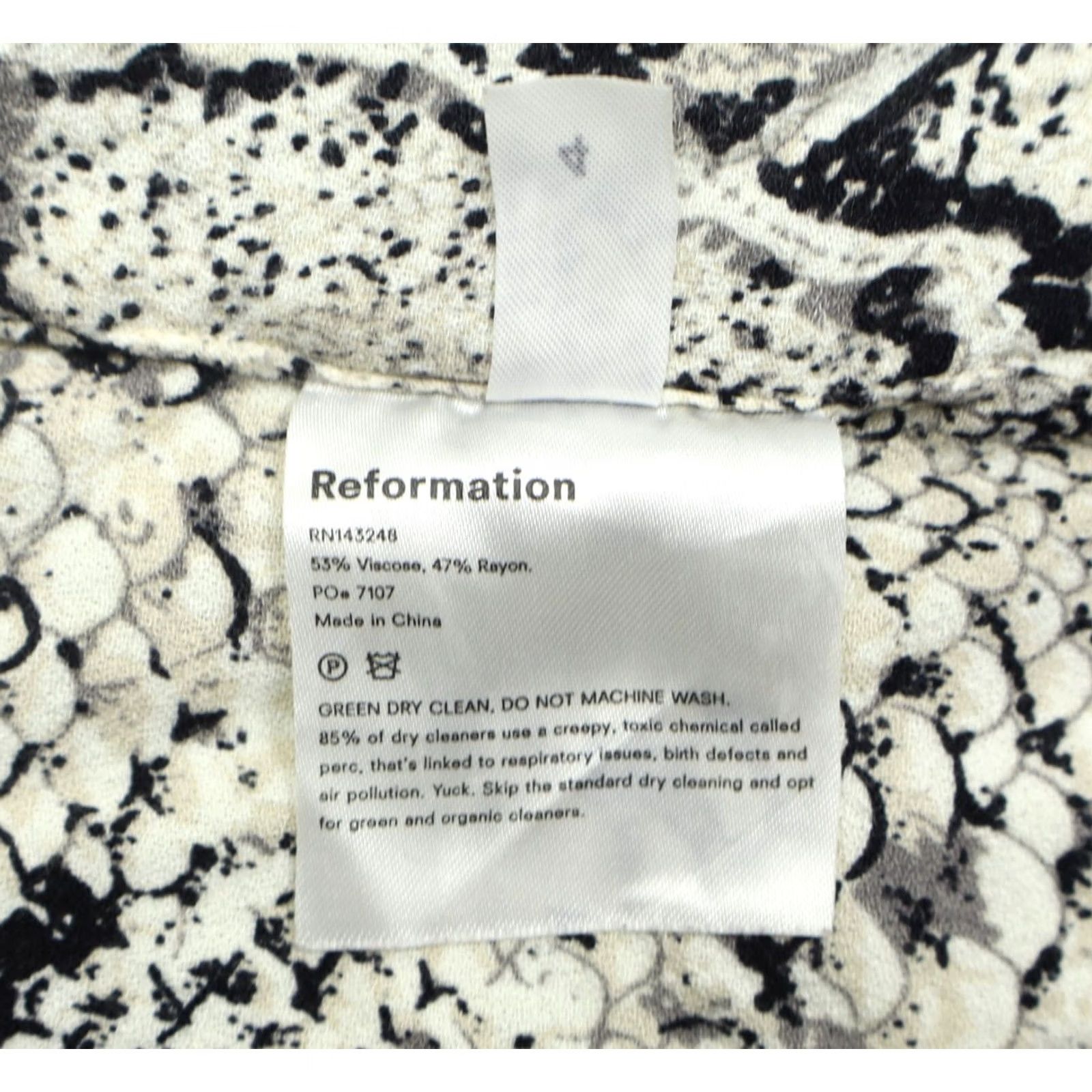 Reformation Reformation Women's Meyer Shirred Snake Print Crepe Top Sz 4 Size S / US 4 / IT 40 - 5 Thumbnail