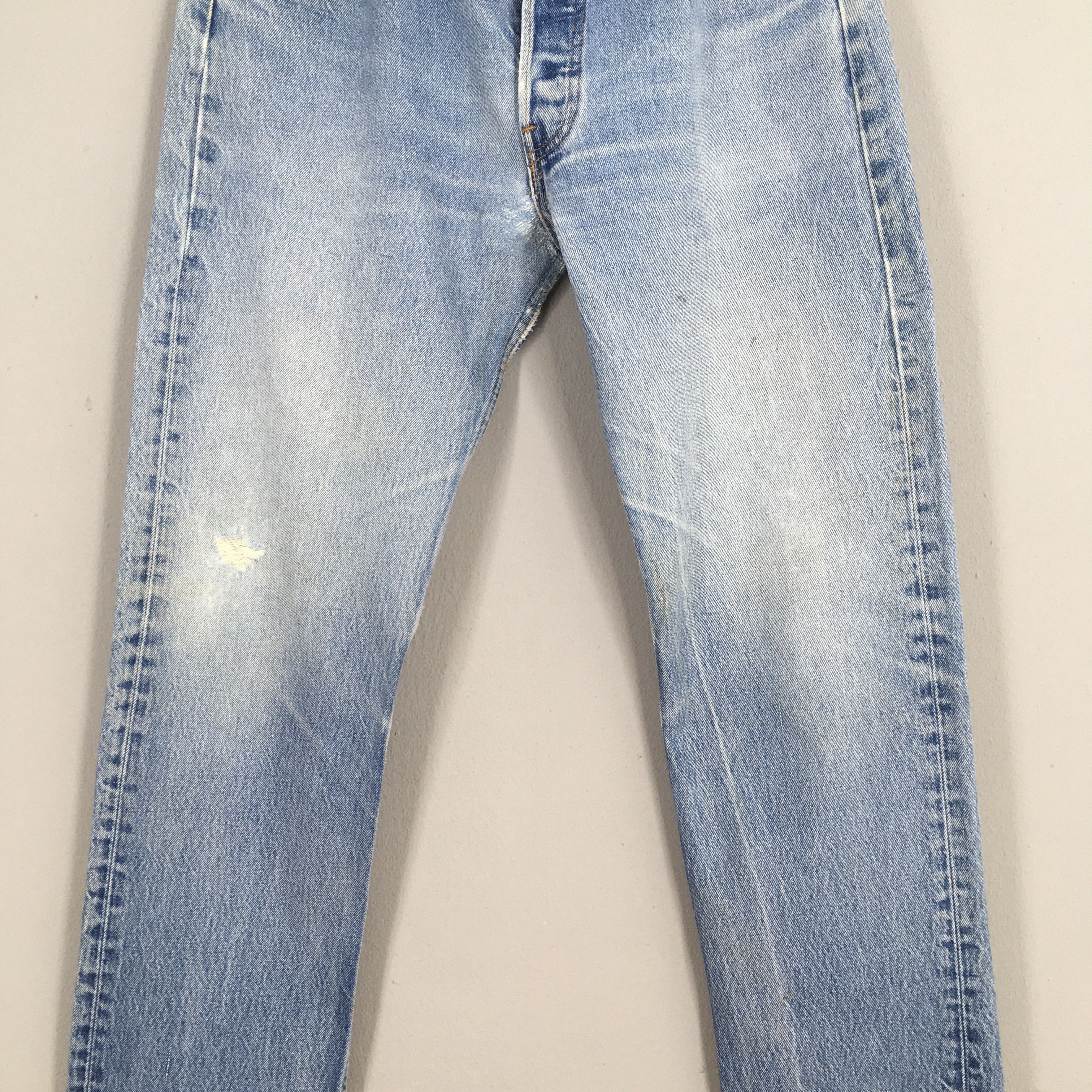 Size 32x32 Vintage 1990s Levi's 501 Faded Blue Jeans