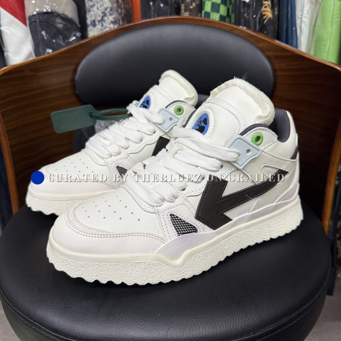 Off-White Off White OW Arrow White Black Size US 9 / EU 42 - 1 Thumbnail