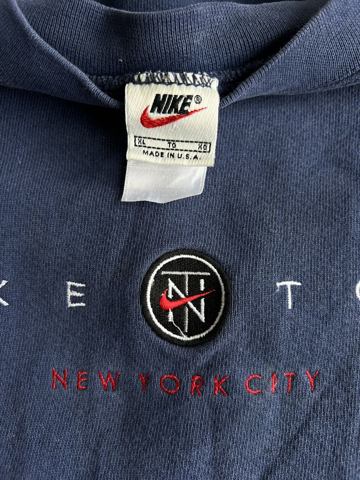 Rap Tees 1990s Nike Town RARE NYC Rapper Baggy Oversized Sweatshirt Size US XL / EU 56 / 4 - 8 Thumbnail