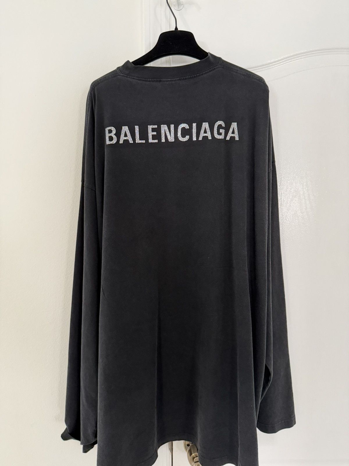 Balenciaga Balenciaga Crystal Logo Back Black Long Sleeve Shirt (XXL) Size US XXL / EU 58 / 5 - 1 Thumbnail