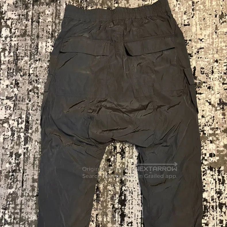 Rick Owens Rick Owens Nylon Cargo Cropped Pants. Size US 43 - 2 Thumbnail