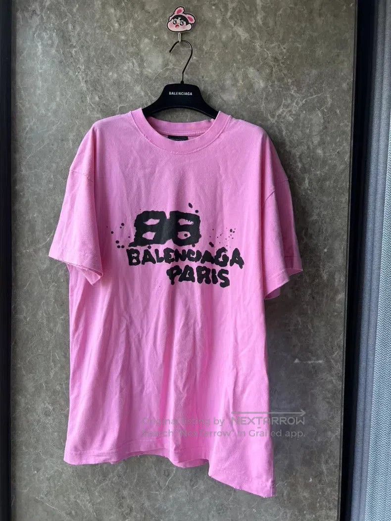 Balenciaga Balenciaga Spray-painted pink short-sleeved T-shirt, size Size US M / EU 48-50 / 2 - 1 Thumbnail