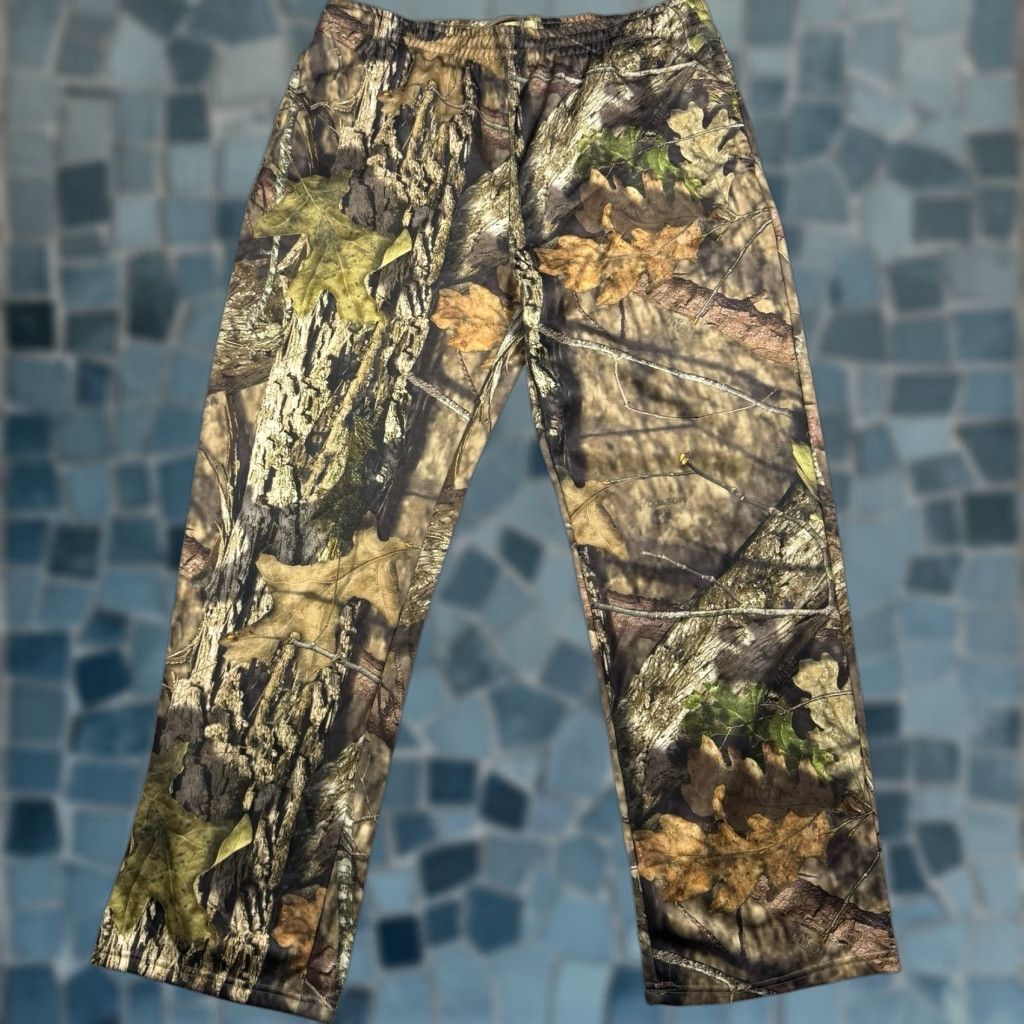Vintage VINTAGE Mossy Oak Sweatpants Mens 2XL Camo Fleece Hood Hobbs Creek Hunting Sweatpants 90s Outdoor Grunge Men’s Size US 39 - 1 Thumbnail