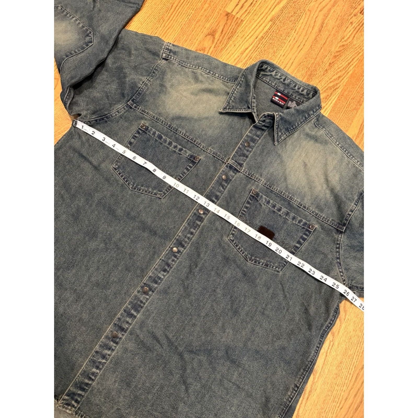 Bugle Boy VINTAGE Bugle Boy Denim Long Sleeve Shirt Jacket Men’s XL Blue Snaps Button-Up 80s 90s Retro City Shirt Mens XL Blue Denim Size US XL / EU 56 / 4 - 3 Thumbnail