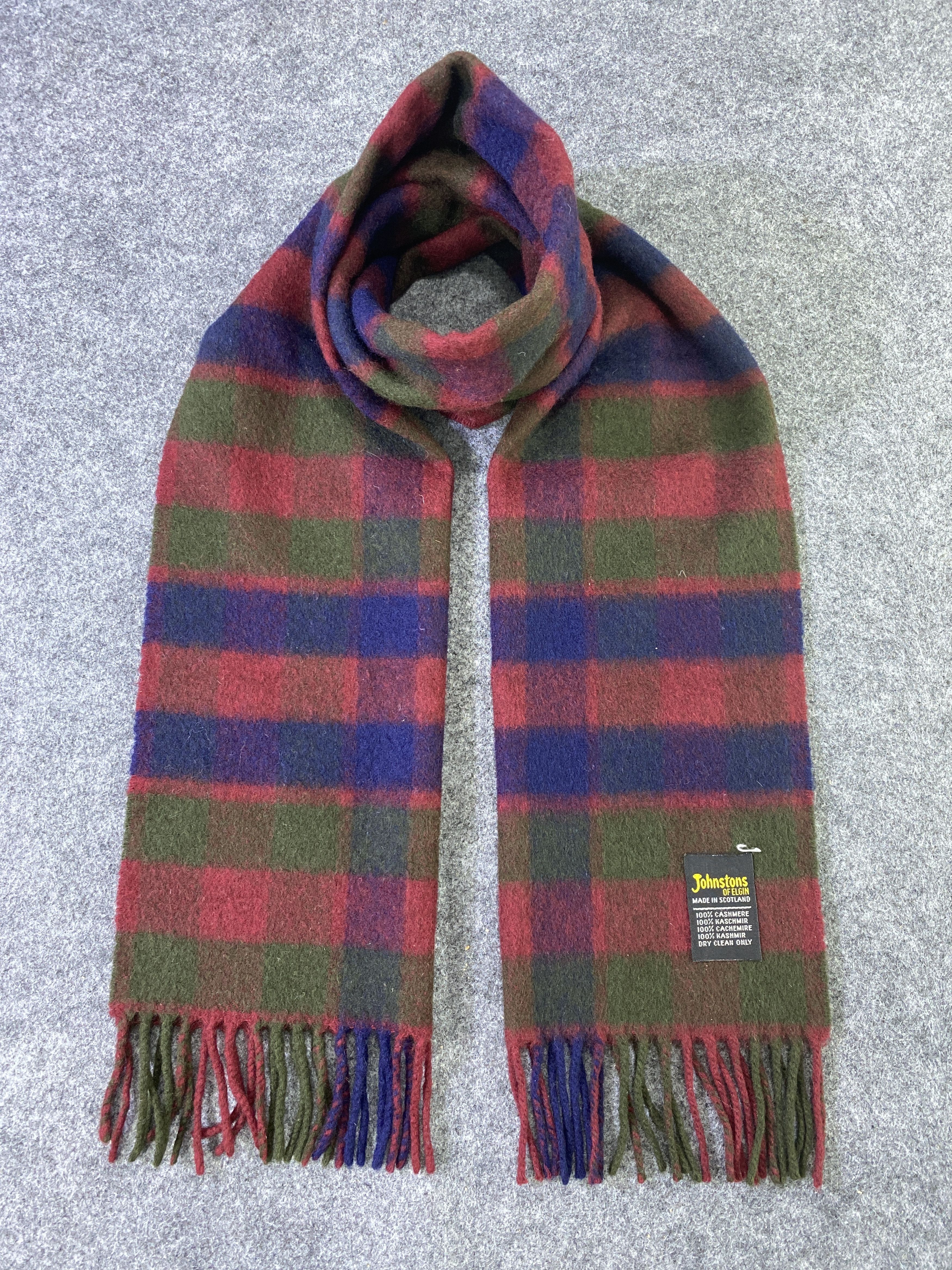 Johnstons Of Elgin Johnstons Of Elgin Scarf / Muffler / Neckwear -T780 Size ONE SIZE - 1 Thumbnail