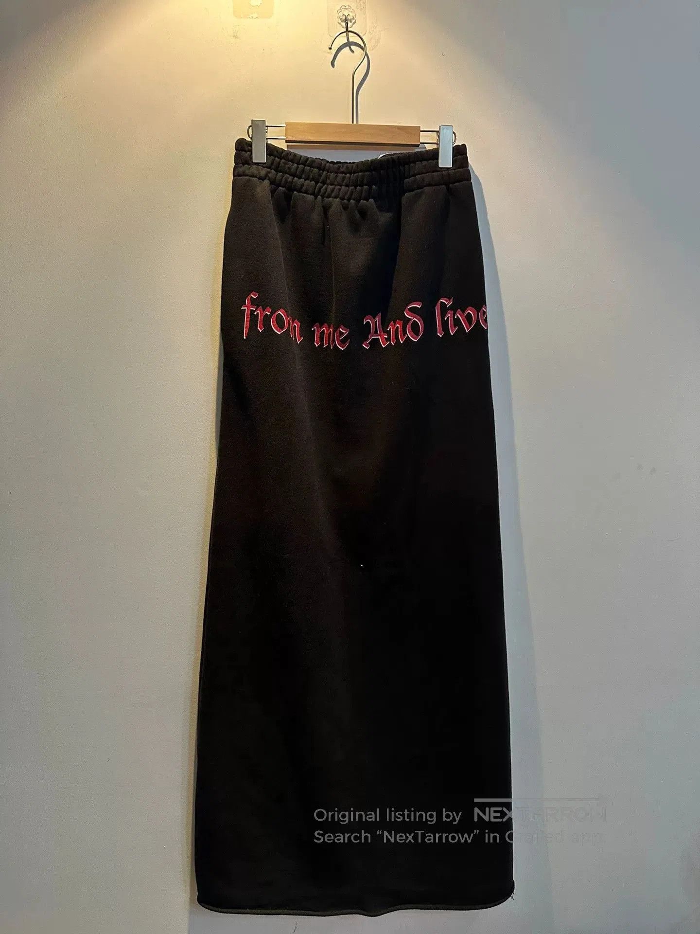 Vetements vetements black sweatshirt dress with star detail. Size S / US 4 / IT 40 - 1 Thumbnail
