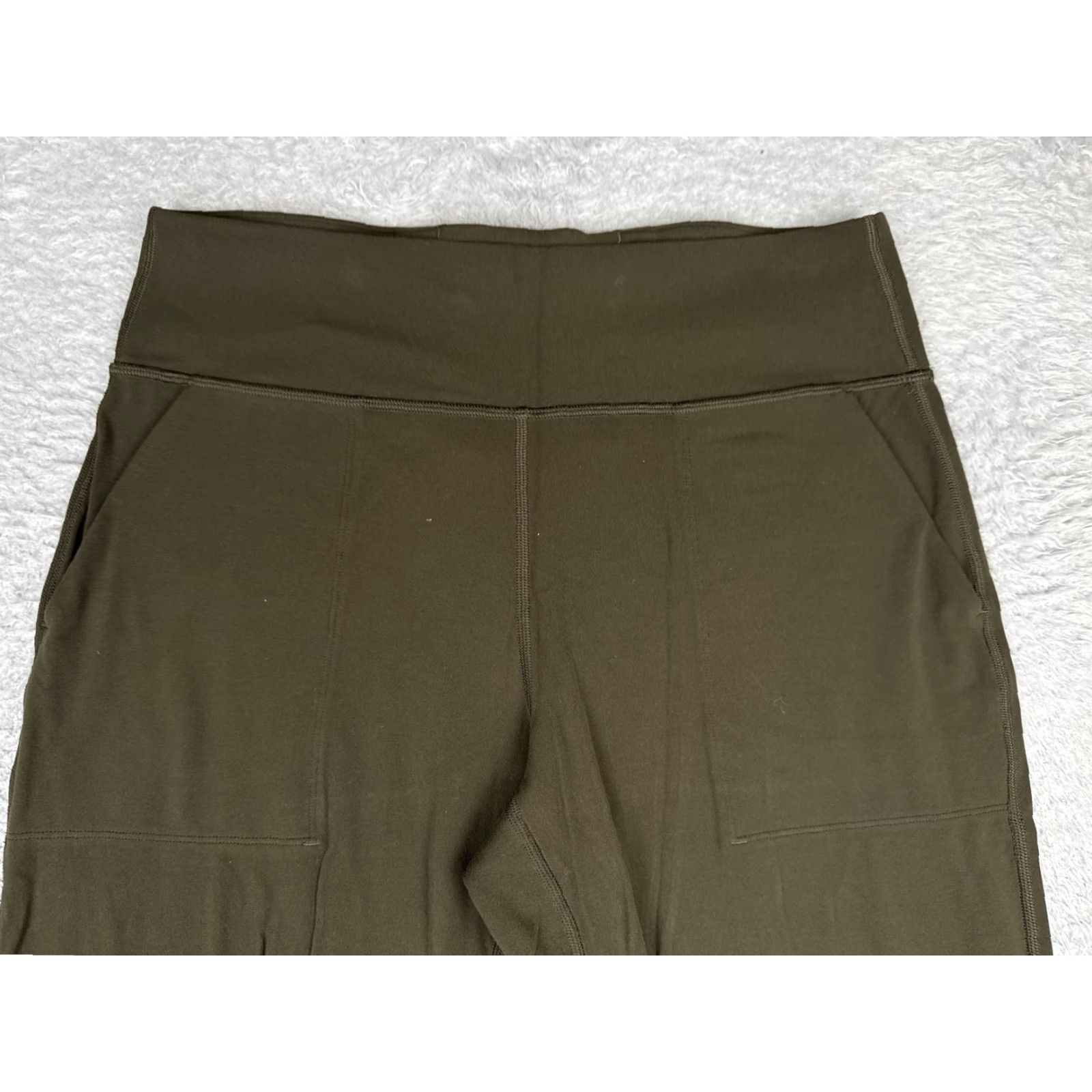 Lululemon Lululemon Pants Women 10 Green Align Jogger Crop 23" Gym Yoga Workout W6ATAS Size 32" / US 10 / IT 46 - 4 Thumbnail