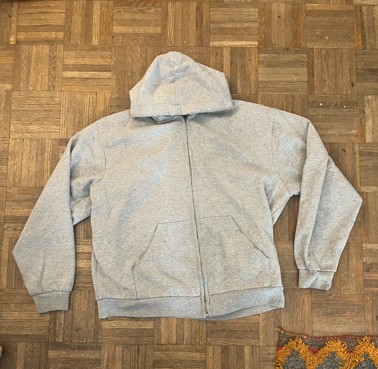 Other Grey zip up hoodie Size US L / EU 52-54 / 3 - 1 Thumbnail
