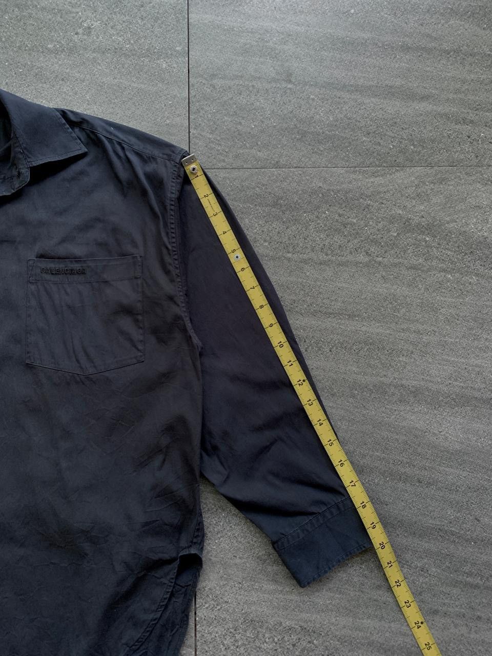 Balenciaga FREE TAX! Faded Embroidery Formal Shirt Size US M / EU 48-50 / 2 - 13 Thumbnail