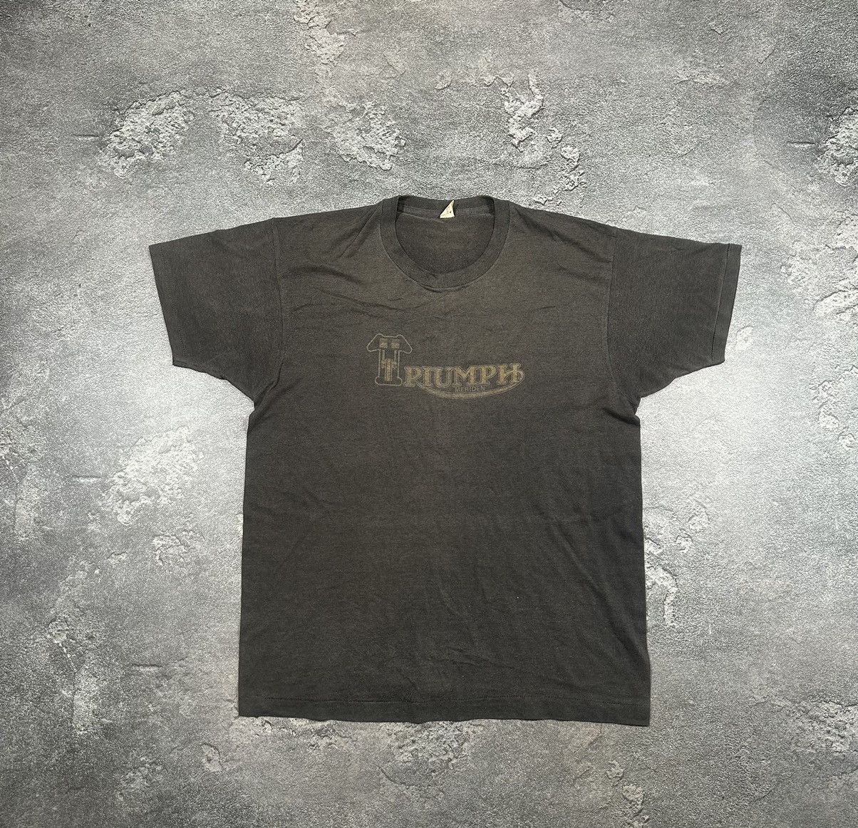 Vintage Vintage 90s Triumph Motorcycles Screen Stars black tee sz XL Size US XL / EU 56 / 4 - 1 Thumbnail