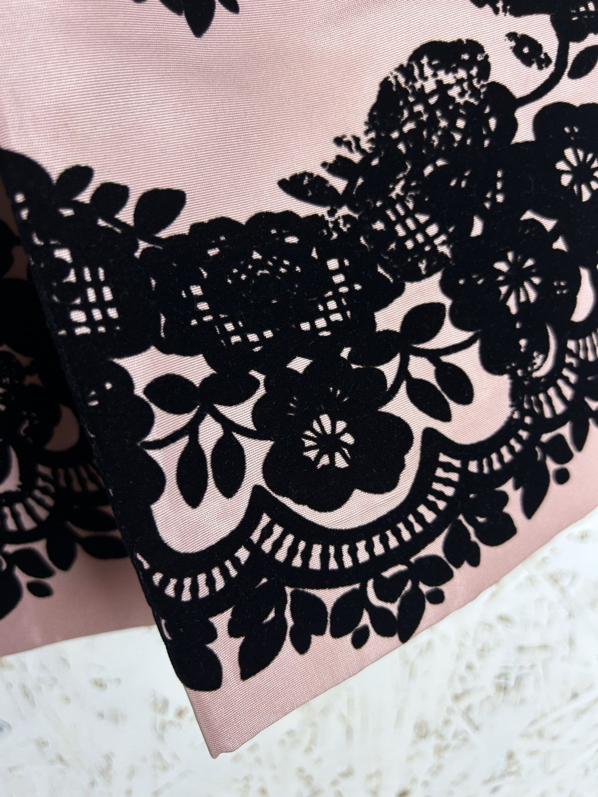 RED Valentino BNWT Valentino Red Velvet Lace Cute Design Skirt Size 26" / US 2 / IT 38 - 3 Thumbnail
