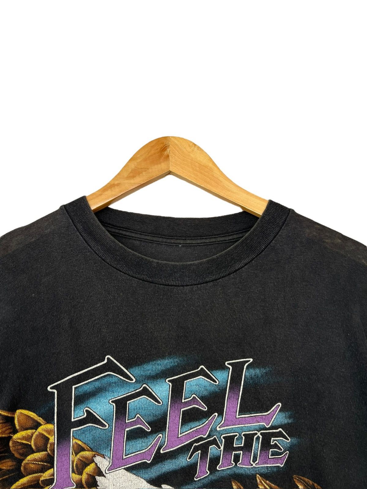 Vintage Vintage 90s Feel The Wind Tees Eagle Travis Schot Faded Tees Size US L / EU 52-54 / 3 - 7 Thumbnail