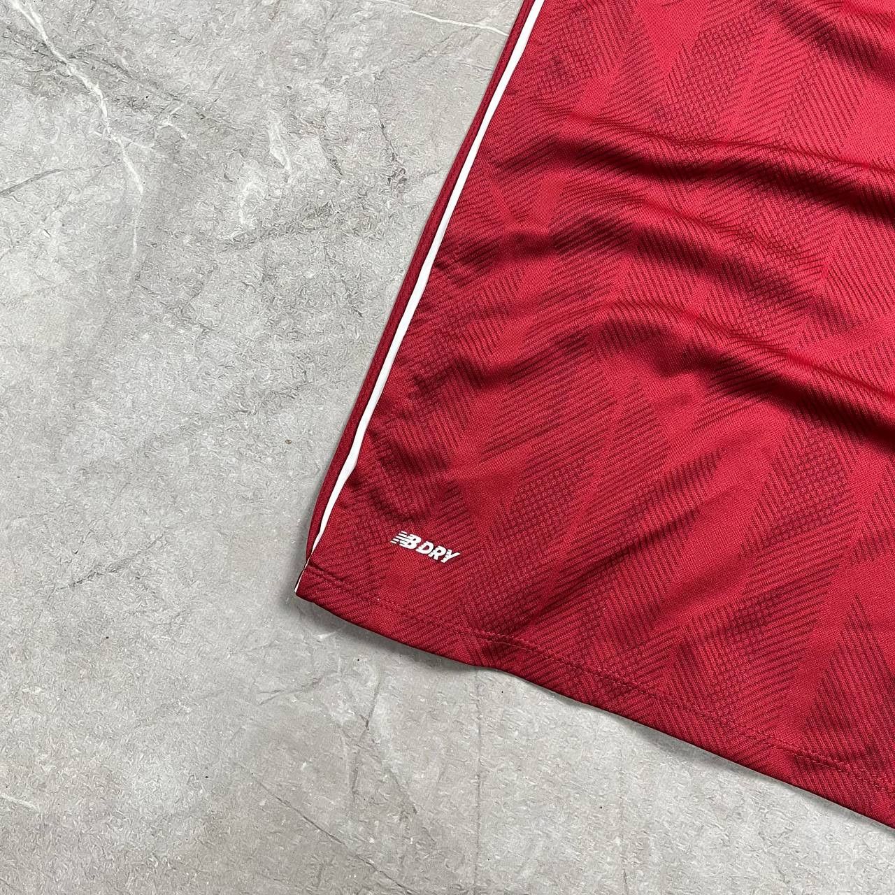New Balance NWT New Balance Liverpool Jersey 2018/2019 #11 M.SALAH Size US L / EU 52-54 / 3 - 9 Thumbnail