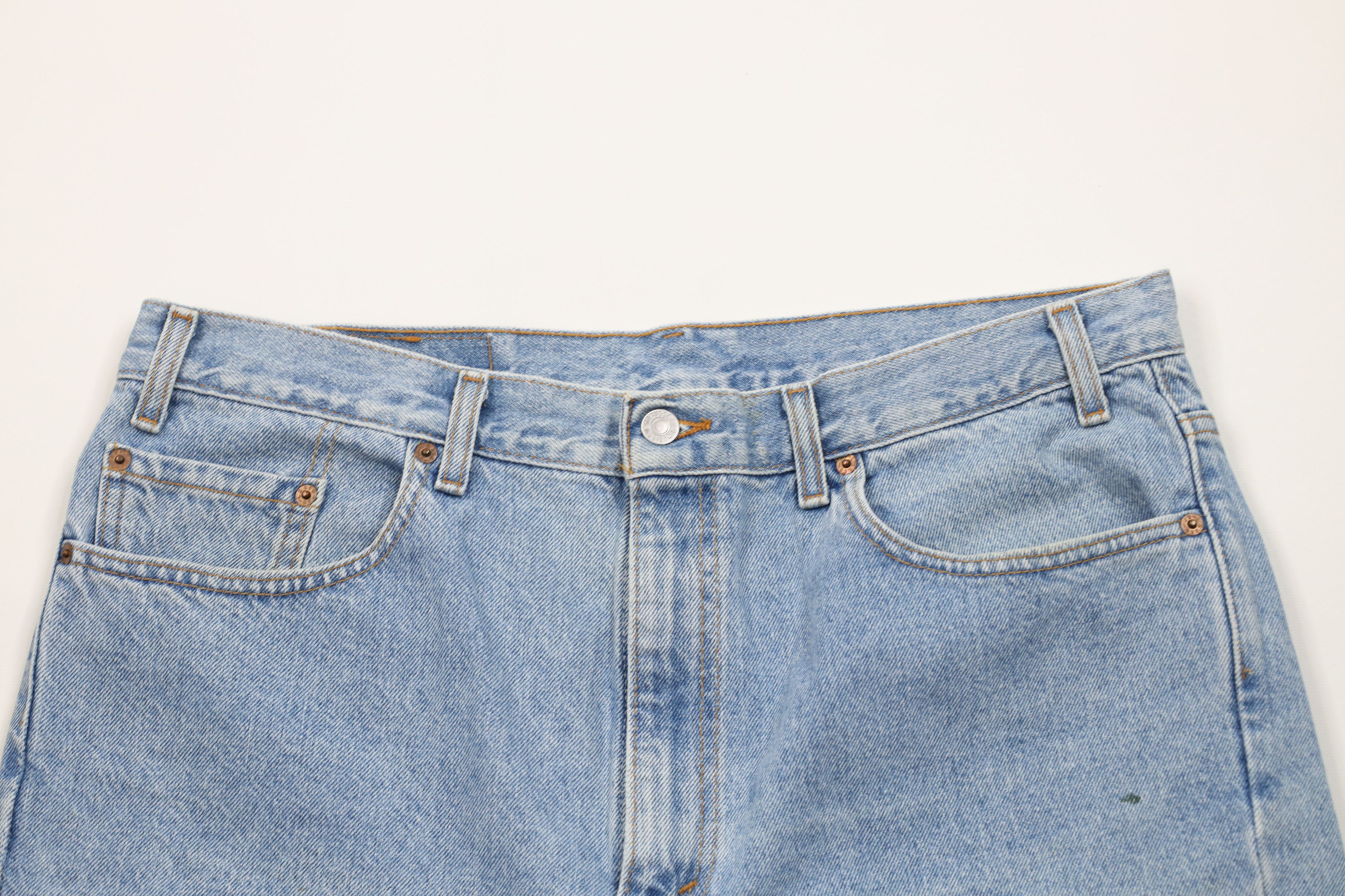 Levi's × Vintage Vintage Y2K 2002 Levis 505 Regular Fit Denim Jean Shorts USA Size US 38 / EU 54 - 2 Thumbnail