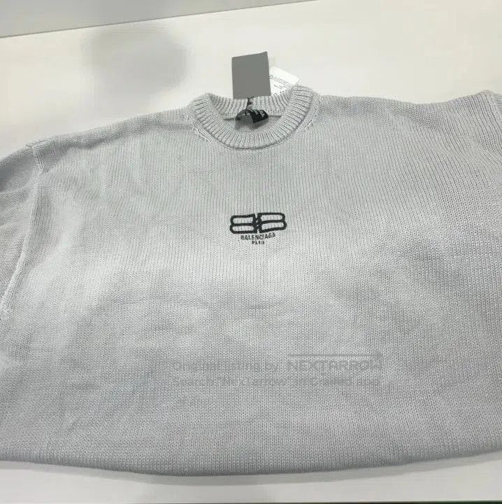 Balenciaga Balenciaga FW22 Embroidered Logo Long Sleeve Sweater. Size US S / EU 44-46 / 1 - 8 Thumbnail