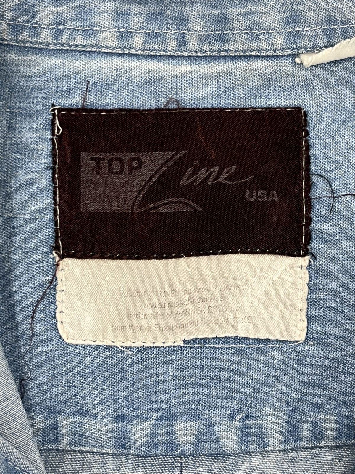 Warner Bros Vintage 1992 Bugs Bunny Embroidered Denim Shirt Top Line USA Size US L / EU 52-54 / 3 - 6 Thumbnail