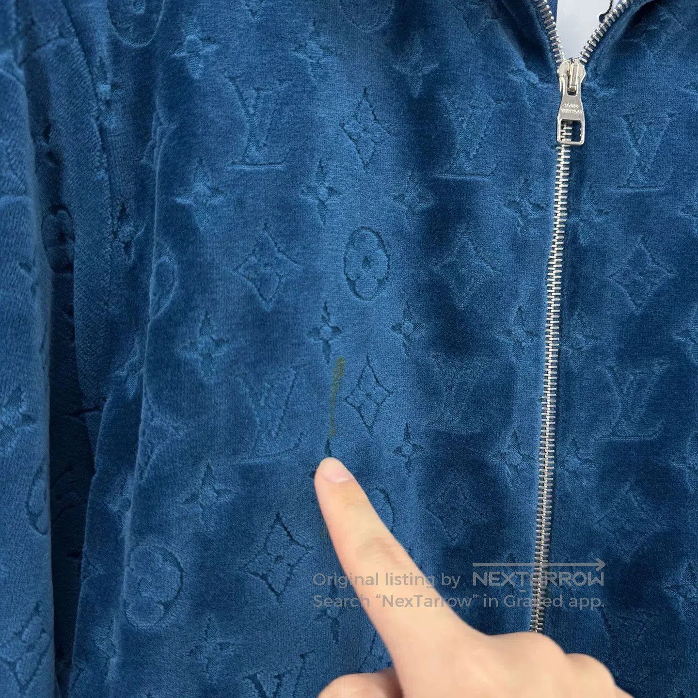 Louis Vuitton louis vuitton blue velvet zip jacket. Size US S / EU 44-46 / 1 - 5 Thumbnail