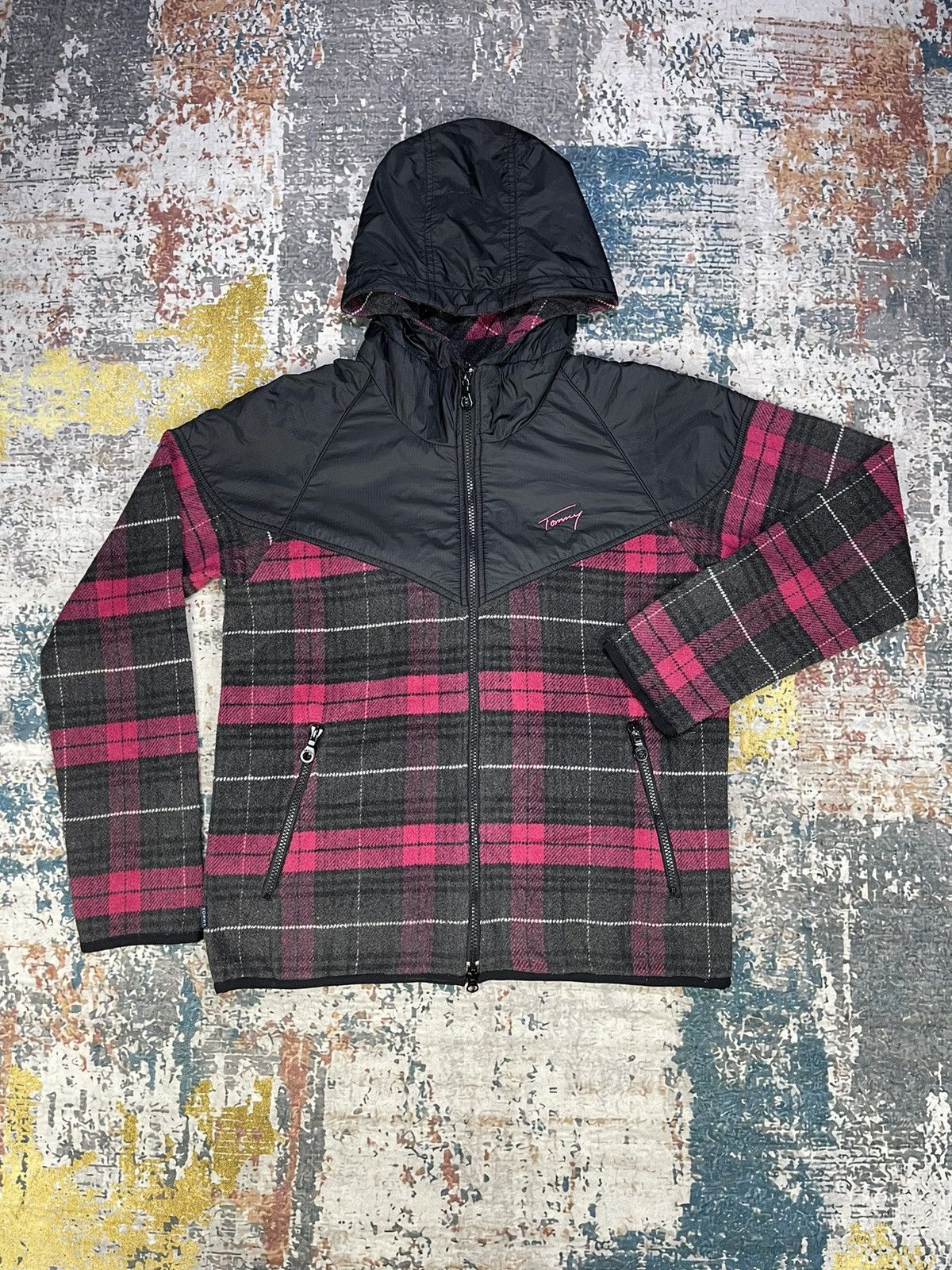 Tommy Hilfiger Tommy Checked Plaid Zipper Hoodie Jackets Size US S / EU 44-46 / 1 - 1 Thumbnail